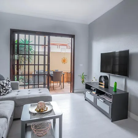 Modern 1bd With A Patio And Pool, Balcon Del Mar, B52 * Arona (Tenerife)