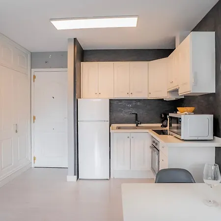 Modern 1bd With A Patio And Pool, Balcon Del Mar, B52 Apartment *
