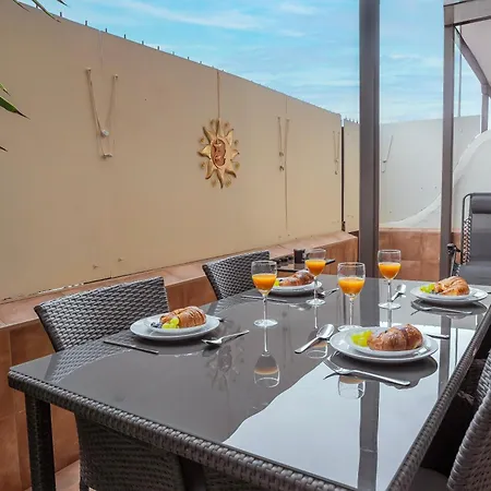 Modern 1bd With A Patio And Pool, Balcon Del Mar, B52 *