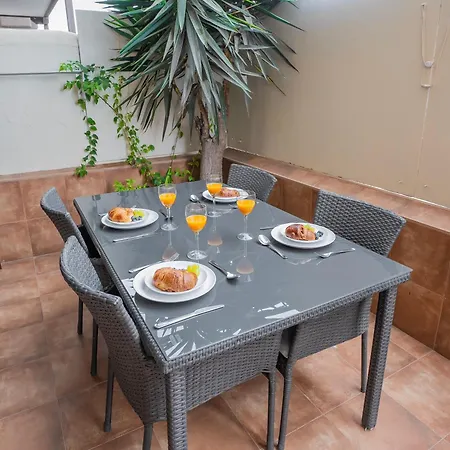 Modern 1bd With A Patio And Pool, Balcon Del Mar, B52 Apartment Arona (Tenerife)