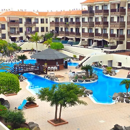 Modern 1bd With A Patio And Pool, Balcon Del Mar, B52 Apartment Arona (Tenerife)